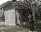 Mẹ lao vào giằng lại con 3 tháng tuổi từ tay kẻ bắt cóc: Cả khu phố cửa đóng then cài