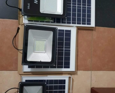 Đèn led Pha nhà xưởng 150w