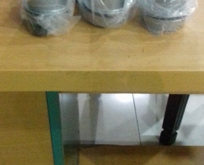 đui đèn sứ có vỏ cách điện hợp kim
