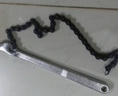 moe lết xích